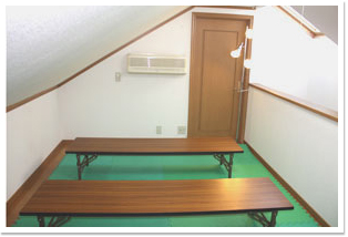 �����̗l�q